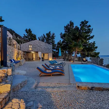 Eaglestone - Isolated Location That Offers Peace And Tranquility Vila *