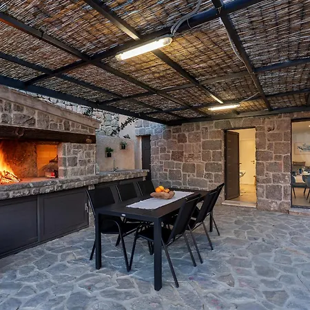 Eaglestone - Isolated Location That Offers Peace And Tranquility Vila *