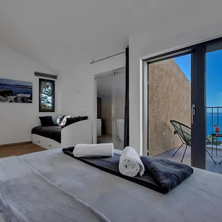 Eaglestone - Isolated Location That Offers Peace And Tranquility Villa